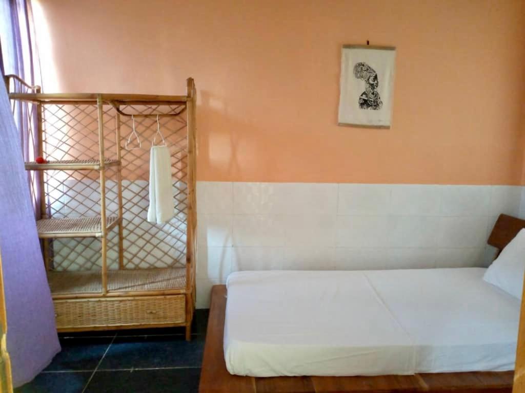 Serenity Haven Lodge Busua Exterior foto