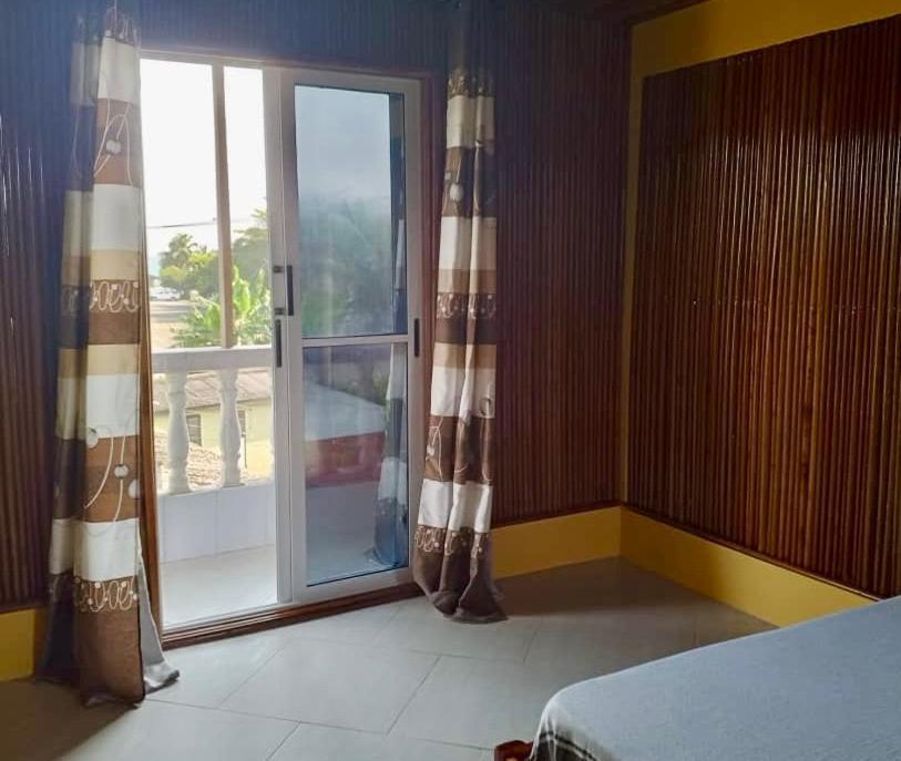 Serenity Haven Lodge Busua Exterior foto