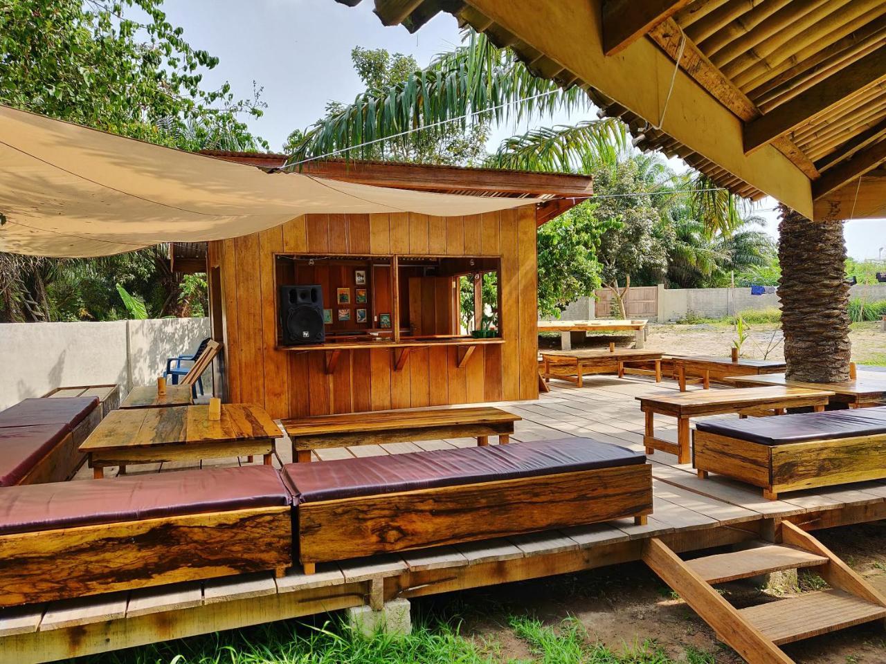 Serenity Haven Lodge Busua Exterior foto