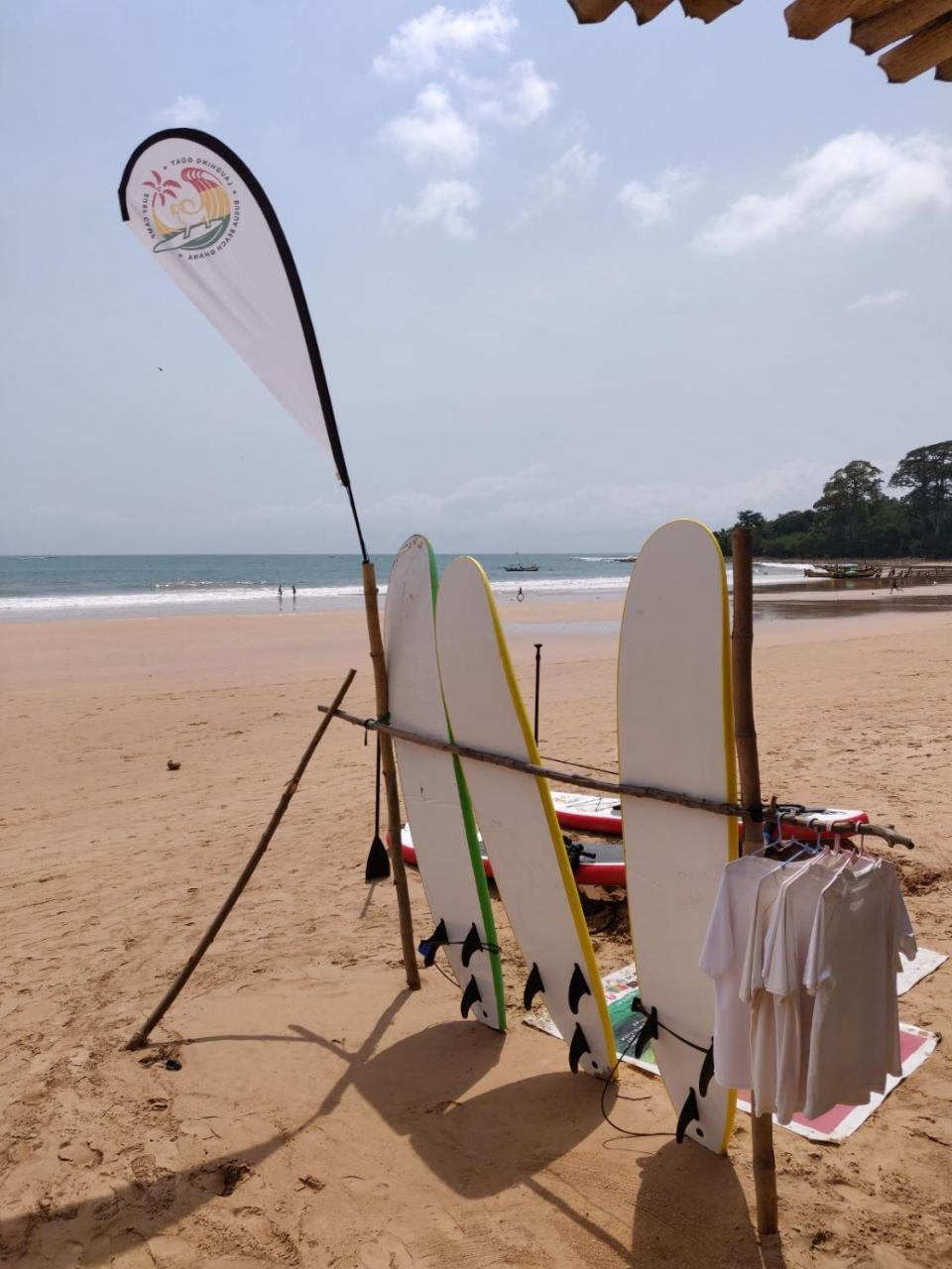 Serenity Haven Lodge Busua Exterior foto